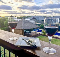 Coastal Paradise Holiday Home Swimming Pool  WiFi - Hervey Bay Accommodation