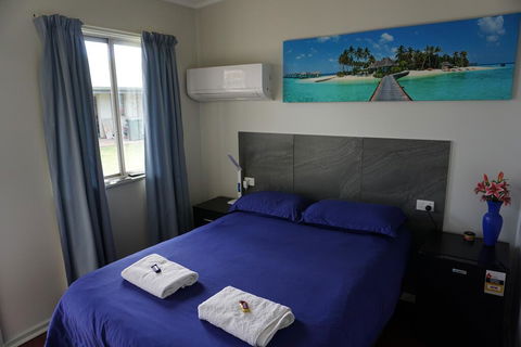 Cobar Miners Lodge - Hervey Bay Accommodation 2