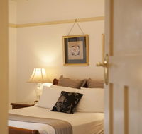 Cobb  Co Court Boutique Hotel - Tourism Hervey Bay
