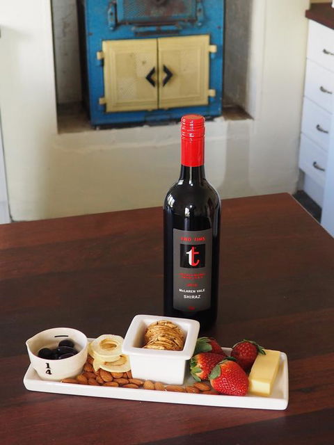 Cobblers Cottage B&B - Hervey Bay Accommodation 1