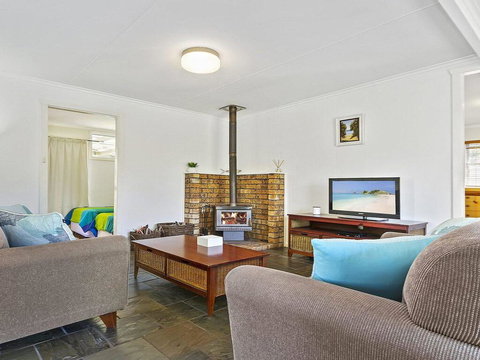 Coca Callala - 250m To The Beach - Hervey Bay Accommodation 1