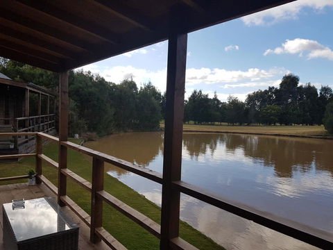 Cocoa & Briar Cottages - Hervey Bay Accommodation 1