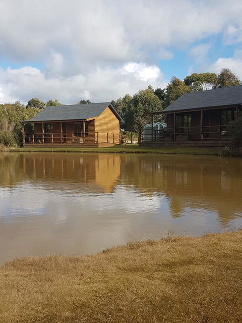 Cocoa & Briar Cottages - Hervey Bay Accommodation 3