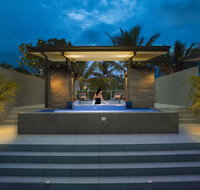 Coconut Grove - Hervey Bay Accommodation