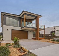Coffs at Surf Beach Phillip Island - Hervey Bay Accommodation
