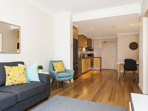 Colin Street Apartment - Tourism Hervey Bay 1