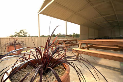 Collie Hills Accommodation Village - Hervey Bay Accommodation 2