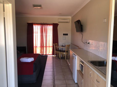 Collie Ridge Motel - Hervey Bay Accommodation 1