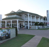 Colonial Rose Motel - Hervey Bay Accommodation