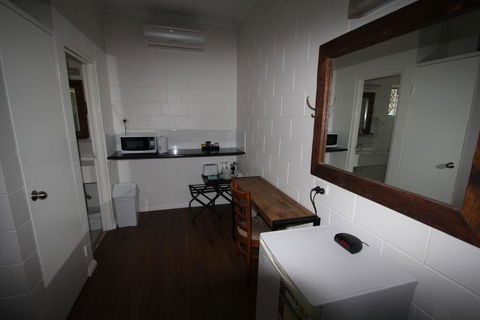 Colonial Rose Motel - Tourism Hervey Bay 3
