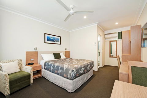 Colonial Terrace Motor Inn - Hervey Bay Accommodation 3