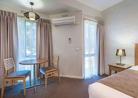 Comfort Inn Coach & Bushmans - Hervey Bay Accommodation 3