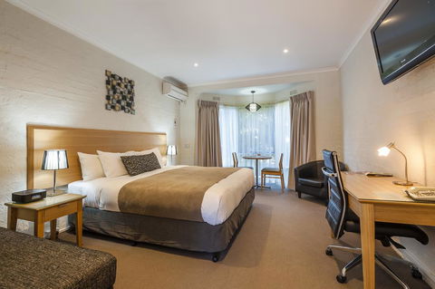 Comfort Inn Coach & Bushmans - Hervey Bay Accommodation 1