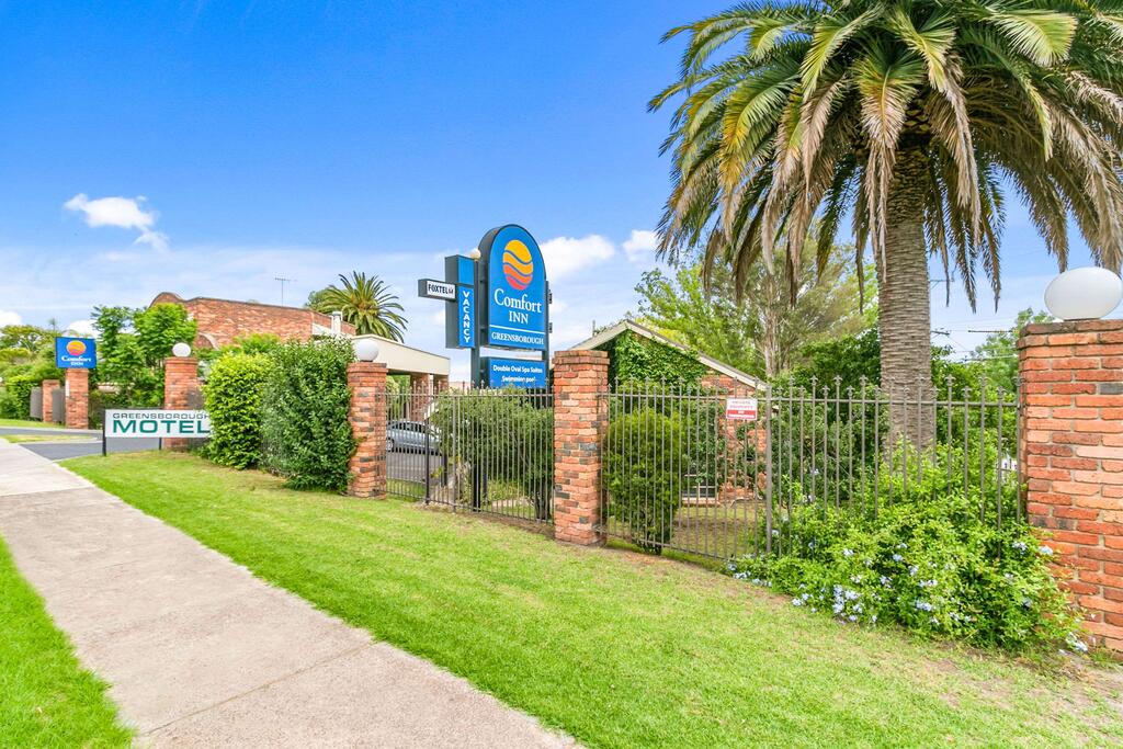 Macleod VIC Tourism Hervey Bay
