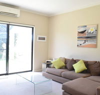 Comfortable 2 Bedroom Unit With Garden - Hervey Bay Accommodation