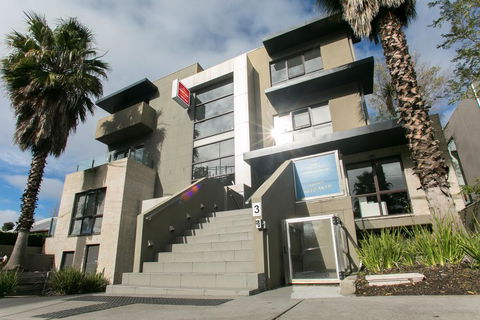 Comfy Kew Apartments - Tourism Hervey Bay 3