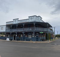 Commercial Hotel Curlewis - Hervey Bay Accommodation
