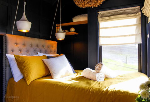 Compass Hut - Hervey Bay Accommodation 1