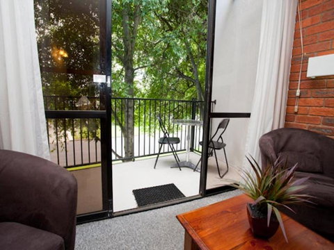 Connells Motel & Serviced Apartments - Hervey Bay Accommodation 0