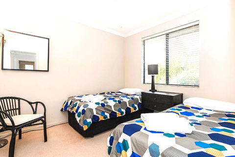 Coode Street Townhouse - Tourism Hervey Bay 3