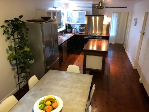 Cool Green Queenslander - Noosaville - Tourism Hervey Bay 1