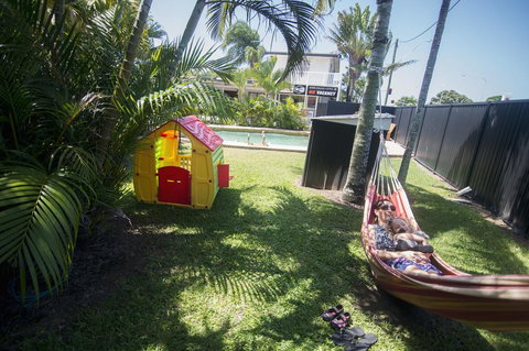 Cool Palms Motel - Hervey Bay Accommodation 3