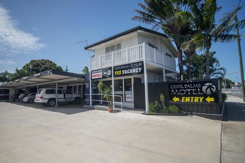 Cool Palms Motel - Hervey Bay Accommodation 0