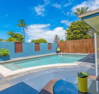Coolum Waves Pet Friendly Holiday House - Tourism Hervey Bay