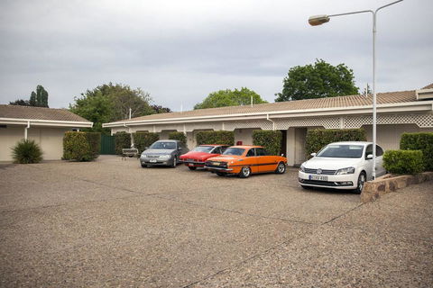 Cooma Motor Inn - Hervey Bay Accommodation 1