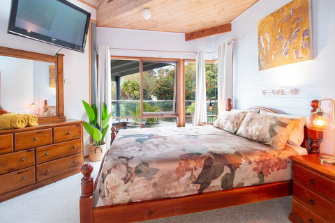 Coota Views - Hervey Bay Accommodation 0