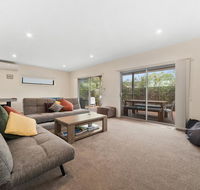 Cootamundra - Hervey Bay Accommodation
