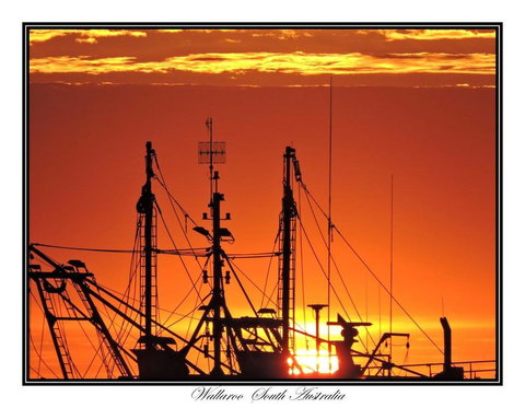 Copper Coast Hotel - Tourism Hervey Bay 0