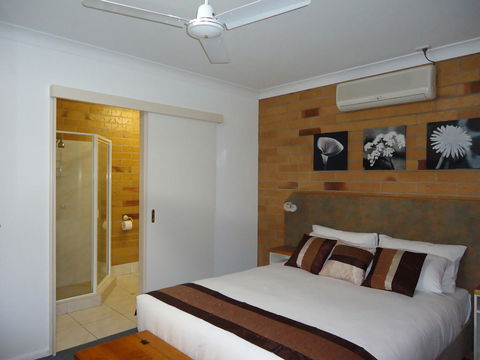 Copper Country Motor Inn & Restaurant - Hervey Bay Accommodation 2