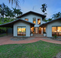 Coral Gardens Port Douglas - Hervey Bay Accommodation