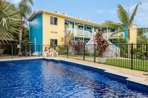 Coral Inn Boutique Hotel - Hervey Bay Accommodation 0