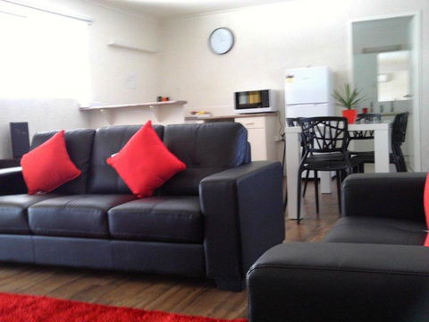 Coral Sands Motel - Hervey Bay Accommodation 1