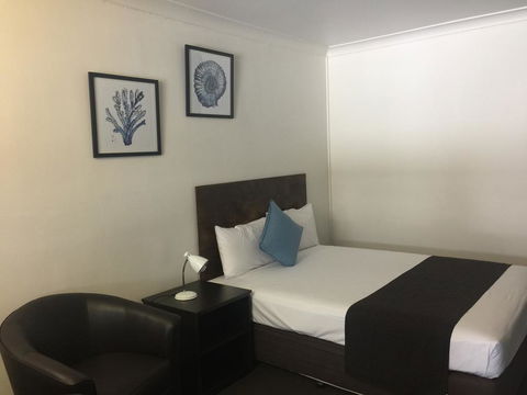 Coral Sands Motel - Hervey Bay Accommodation 2
