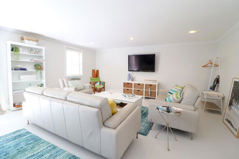 Corella Studio Apartment In Raffetys Resort - Tourism Hervey Bay 3