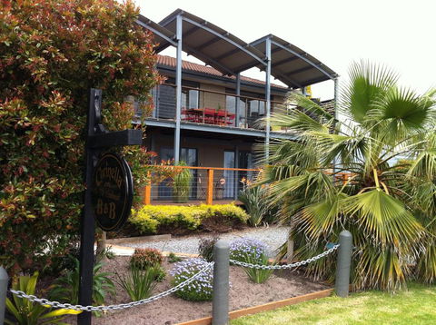 Corinella On The Esplanade Bed & Breakfast - Hervey Bay Accommodation 0