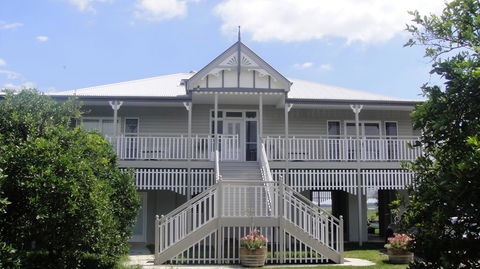 Cornwallis House - Tourism Hervey Bay 3