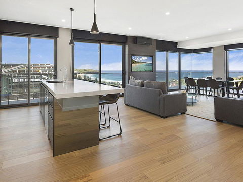 Cosmopolitan@SoHo - Tourism Hervey Bay 2