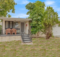 Cosy Neat and Convenient Holiday House - Hervey Bay Accommodation