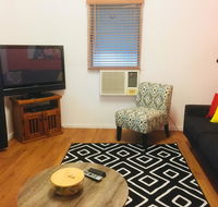 Cottage on Cork -Laffin Cottage - Hervey Bay Accommodation