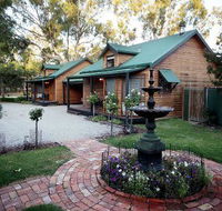 Cottages on Edward - Hervey Bay Accommodation