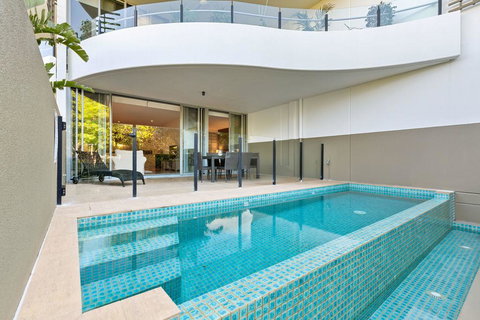 COTTON BEACH 75 - PLUNGE POOL - Tourism Hervey Bay 0