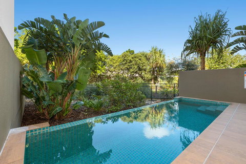 COTTON BEACH 75 - PLUNGE POOL - Tourism Hervey Bay 1