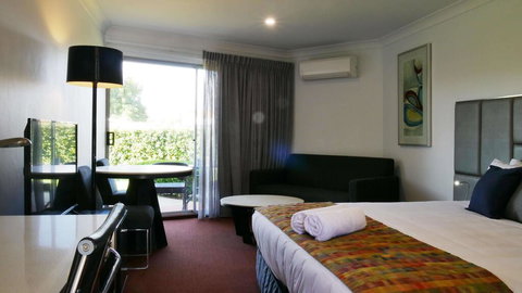 Country Capital Motel - Hervey Bay Accommodation 2