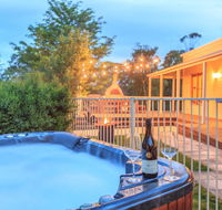 Country House Retreat - Tourism Hervey Bay