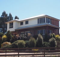 Country Meets Town - Hervey Bay Accommodation