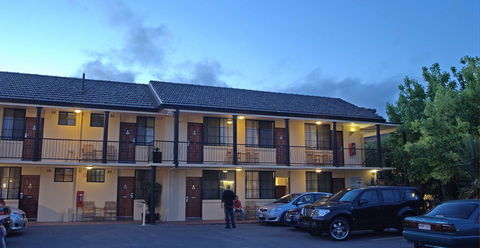 Country Plaza Motel - Tourism Hervey Bay 1